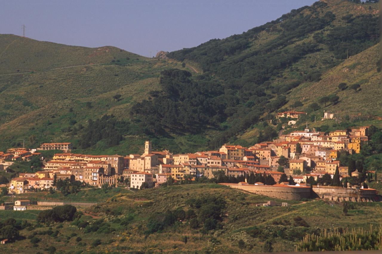 La Chiusa Di Rio Aparthotel Rio dellʼElba Εξωτερικό φωτογραφία